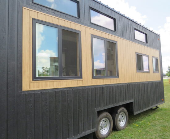 Side-picture-of-zero-squared-tiny-home